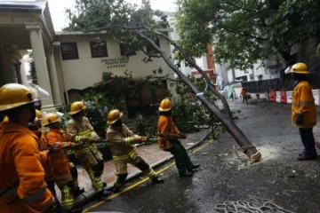 சீனா கேமி சூறாவளியில் 50 பேர் பலி