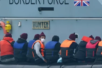 ஹொட்டல்களில் புகலிடக்கோரிக்கையாளர்கள் தங்கவைக்கப்படுவதற்கு முடிவு: பிரித்தானிய அரசு திட்டம்