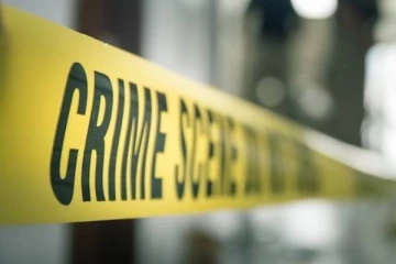 மகளை மோசமாக விமர்சித்ததால் நண்பர்..ஃபிளாஸ்கினால் அடித்தே கொன்ற நபர்