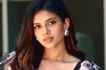 அரபிக்குத்து பாடலுக்கு வடிவேலு மாதிரி குத்துப்போட்ட பிரபல நடிகை - வைரலாகும் வீடியோ