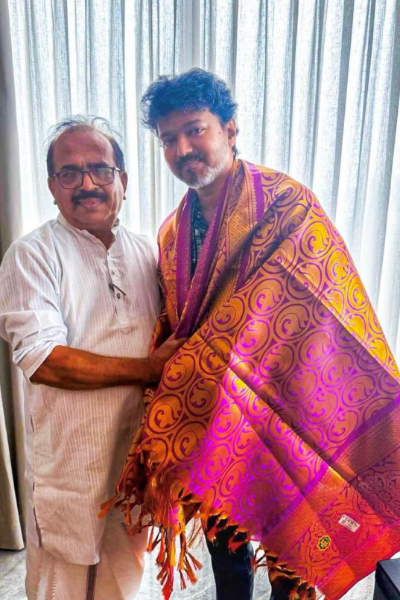 நான் உங்கள் ரசிகன் என சொன்ன விஜய் - தவெகவில் இணைந்த நாஞ்சில் சம்பத் | Nanjil Sampath Joins In Tvk Vijay Says I Am Ur Fan