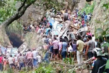 14 பேரை காவுகொண்ட பேருந்து விபத்து; சாரதிக்கு ஏற்பட்ட நிலை!