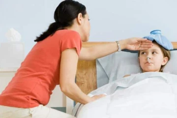 குழந்தைகளுக்கிடையே ஃப்ளூ காய்ச்சல் பரவலைத் தடுக்க வேண்டுமா? வைத்தியர்களாக மாறும் பெற்றோர்கள்!