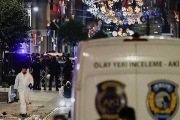 துருக்கியில் தற்கொலைப்படை தாக்குதல் : 6 பேர் உயிரிழப்பு.. அச்சத்தில் பொதுமக்கள்