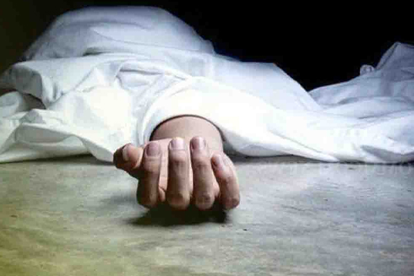 வாகன விபத்தில் ஒரே குடும்பத்தை சேர்ந்த மூவர் உயிரிழப்பு | Three Members Family Were Killed In A Car Accident