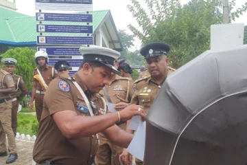 யாழில் ஸ்டிக்கர் ஒட்டும் செயற்திட்டம்