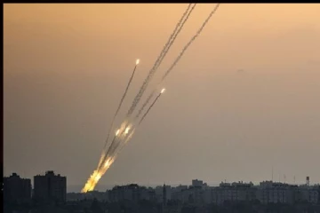 24 மணிநேரத்தில் மூன்றாவது முறையாக அமெரிக்க படைத்தளம் மீது தாக்குதல்