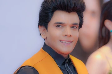 அடுத்த படத்தை பற்றி அறிவித்த லெஜெண்ட் சரவணன்! அரசியலில் நுழைவது பற்றியும் கூறிய பதில்