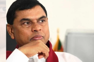 බැසිල් රාජපක්ශ ඉල්ලා අස්වෙයි. ඔහු සිදු කළ නවතම ප්‍රකාශය..(LIVE VIDEO)