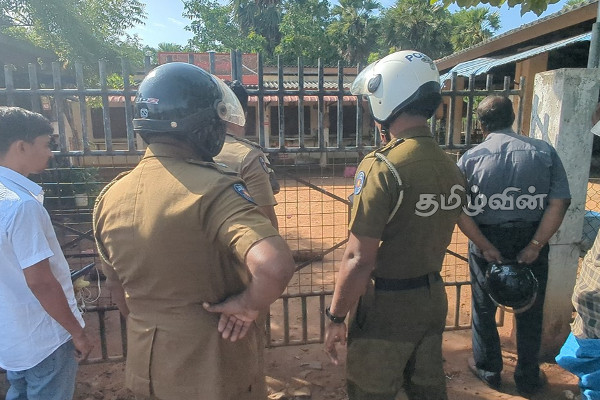 முள்ளியவளையில் பொதுசந்தை மீது விசமிகள் தாக்குதல் :வியாபாரம் பாதிப்பு (Video) | Venomis Tsattack Public Market In Mulliyavalli
