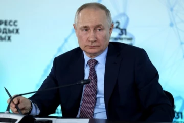 புடினுக்கு குடல் புற்றுநோய்? மிக மோசமாக பாதிக்கப்பட்டுள்ளதாக தகவல்