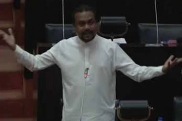 இந்த ஆட்சி உடன் மாறட்டும்: நிலையான அரசு மலரட்டும் - சபையில் விமல் வலியுறுத்து