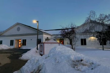 பாடசாலைக்கு 10 வயது சிறுவன் எடுத்துச் சென்ற பொருள்: கைதான பரிதாபம்