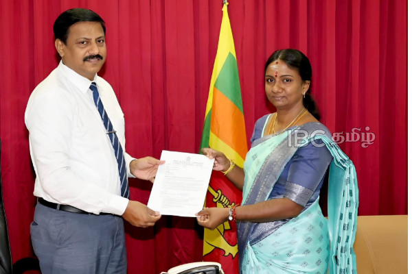 யாழ்ப்பாண பிரதேச செயலகத்திற்கு புதிய பிரதேச செயலர் நியமனம் | New Divisional Secretary Appointed To Jaffna Ds யாழ்ப்பாண பிரதேச செயலகத்திற்கு புதிய பிரதேச செயலர் நியமனம் | New Divisional Secretary Appointed To Jaffna Ds