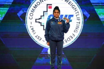 ලෝක ශුරතා රන් පදක්කමක් ශ්‍රී ලාංකික ක්‍රීඩිකාවකට (PHOTOS)