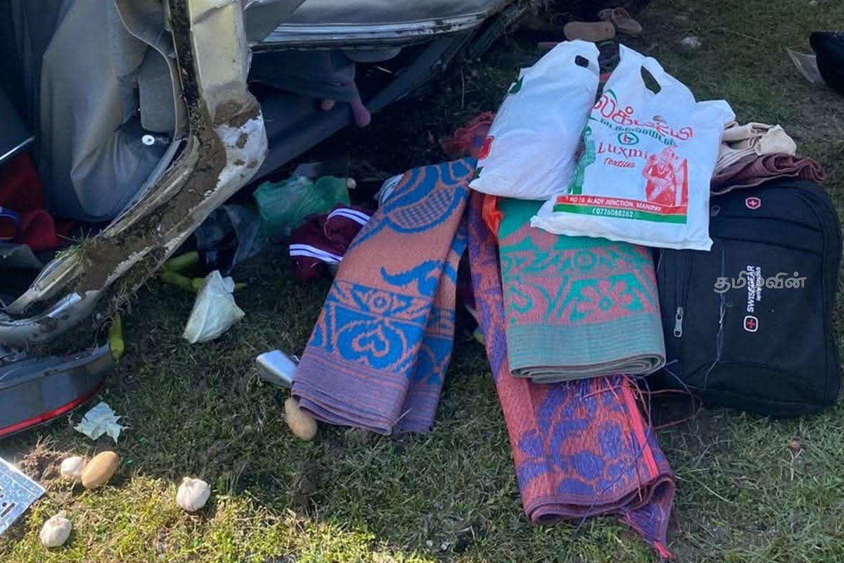 மின்கம்பத்துடன் மோதி கோர விபத்து: 7 பேர் அதிர்ஷ்டவசமாக உயிர்தப்பினர் | Accident Involving Collision Electric Pole Amban