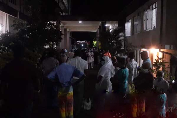 வைத்தியசாலையில் திடீரென ஏற்பட்ட தீயால் பரபரப்பு! | A Sudden Fire In The Hospital Caused Excitement