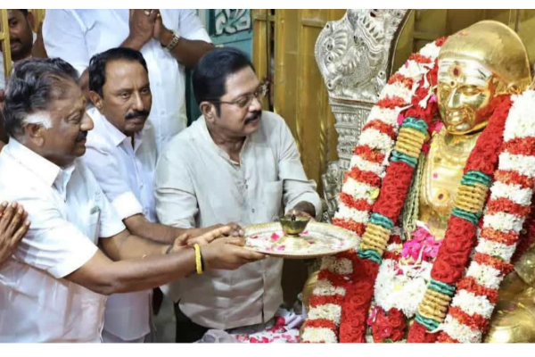 அதிமுகவில் இருந்து செங்கோட்டையனை நீக்கிய இபிஎஸ் - செங்கோட்டையன் சொன்ன பதில் | Eps Expelled Sengottaiyan From Admk அதிமுகவில் இருந்து செங்கோட்டையனை நீக்கிய இபிஎஸ் - செங்கோட்டையன் சொன்ன பதில் | Eps Expelled Sengottaiyan From Admk