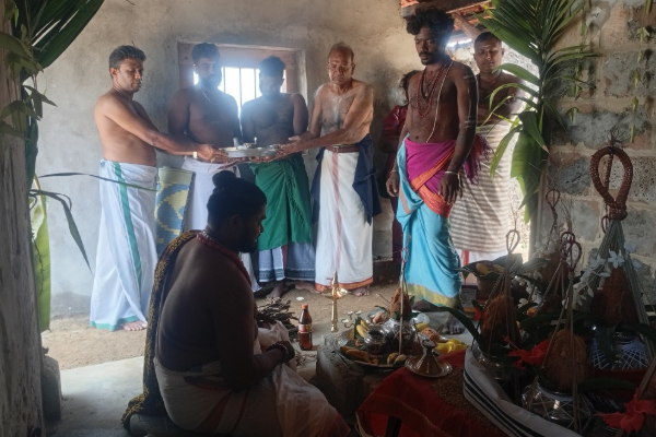 யாழில் 400 வருடங்கள் பழமையான ஆலய மஹாகும்பாபிஷேகம் | 400 Year Old Shiva Temple In Jaffna Vaddukoddai