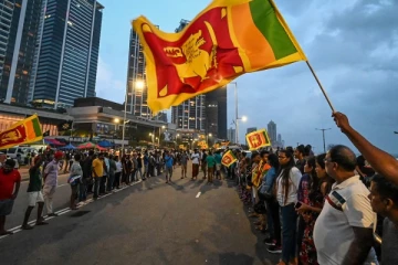 நெருக்கடியில் தவிக்கும்  இலங்கையை காப்பாற்ற முன்வந்துள்ள  புலம்பெயர் தமிழர்கள் !