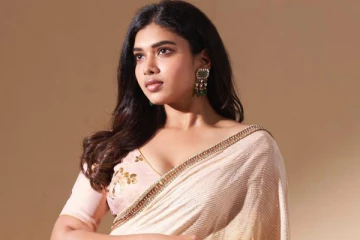 வேற மாதிரி ரோல் அது.. அநீதி படத்தில் துஷாரா விஜயன்