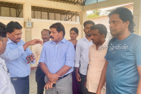 நெல்லியடியில் அபிவிருத்தி வேலைத்திட்டம் தொடர்பில் அமைச்சர் சந்திரசேகரன் ஆராய்வு | Development Project Begins In Nelliyadi