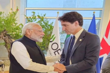 தூதரக உறவுகள் பாதிக்கப்பட்டபின் சந்தித்துக்கொண்ட கனேடிய இந்திய பிரதமர்கள்