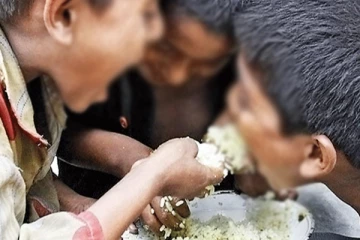 உணவுக்காக ஏங்கும் இலங்கை மக்கள் - வெளிவந்த அதிர்ச்சிகர அறிக்கை