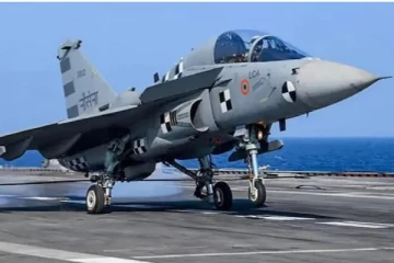 கடைசியா விமானத்தையும் விட்டு வைக்கலையா? உத்திரபிரதேசத்தில் பரபரப்பு- நடந்தது என்ன ?