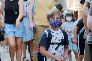 அமெரிக்காவில்  72 லட்சம் குழந்தைகள் கொரோனாவால் பாதிப்பு; வெளியான பகீர் தகவல்!