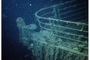 மூழ்கிய டைட்டானிக் கப்பலை பார்க்கச் சென்ற பயணிகள் - மாயமான நீர்மூழ்கி கப்பல்!