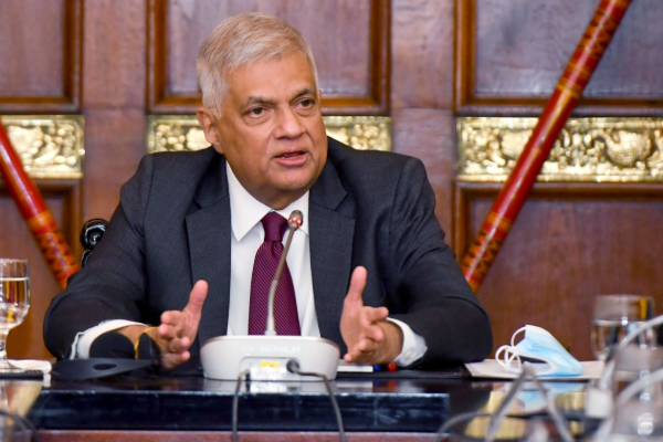 சிறுவர்களை போராட்டங்களுக்கு அழைத்து செல்வதை உடனடியாக தடுக்க நடவடிக்கை: ஜனாதிபதி உத்தரவு | Protecting Children Government Responsibility சிறுவர்களை போராட்டங்களுக்கு அழைத்து செல்வதை உடனடியாக தடுக்க நடவடிக்கை: ஜனாதிபதி உத்தரவு | Protecting Children Government Responsibility