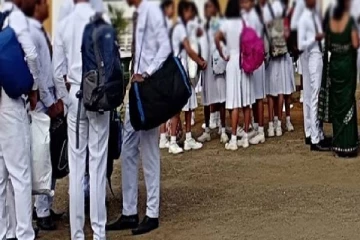 பாடசாலைகளை மீள திறப்பது தொடர்பில் கல்வியமைச்சர் வெளியிட்டுள்ள தகவல்