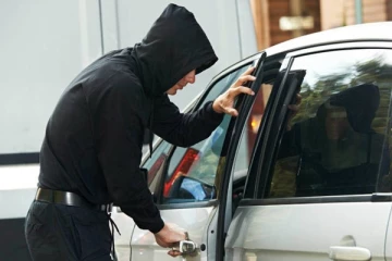 Finance company වාහනයක් බලෙන් ඉස්සුවොත් මොකද වෙන්නේ?