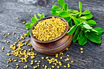 சர்க்கரைநோயை ஓட விரட்டும் வெந்தயக் கீரை !