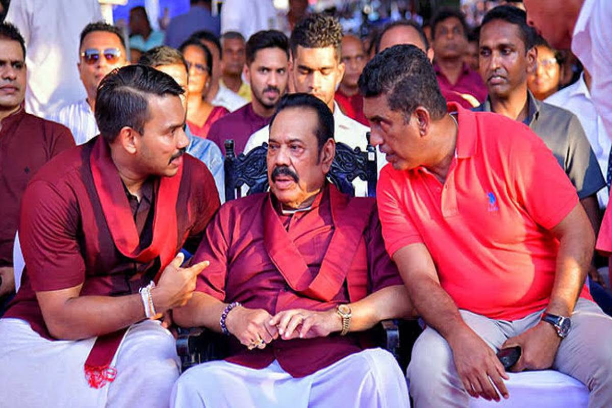 ஆயிரக்கணக்கான மக்களின் கண்ணீரை துடைத்த மகிந்த! அரசியல் சூழ்ச்சியால் நாமலை துன்புறுத்தும் அரசாங்கம் | Namal Rajapaksa Arrest C B Ratnayake Statement ஆயிரக்கணக்கான மக்களின் கண்ணீரை துடைத்த மகிந்த! அரசியல் சூழ்ச்சியால் நாமலை துன்புறுத்தும் அரசாங்கம் | Namal Rajapaksa Arrest C B Ratnayake Statement