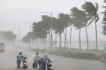 தீவிரமடையும் சூறாவளியால் யாழ் மக்களுக்கு விடுக்கப்பட்டுள்ள எச்சரிக்கை!