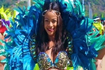 U19 உலகக்கோப்பை பைனலில் பெண்கள் ஆபாச நடனம் - ரசிகர்கள் அதிர்ச்சி