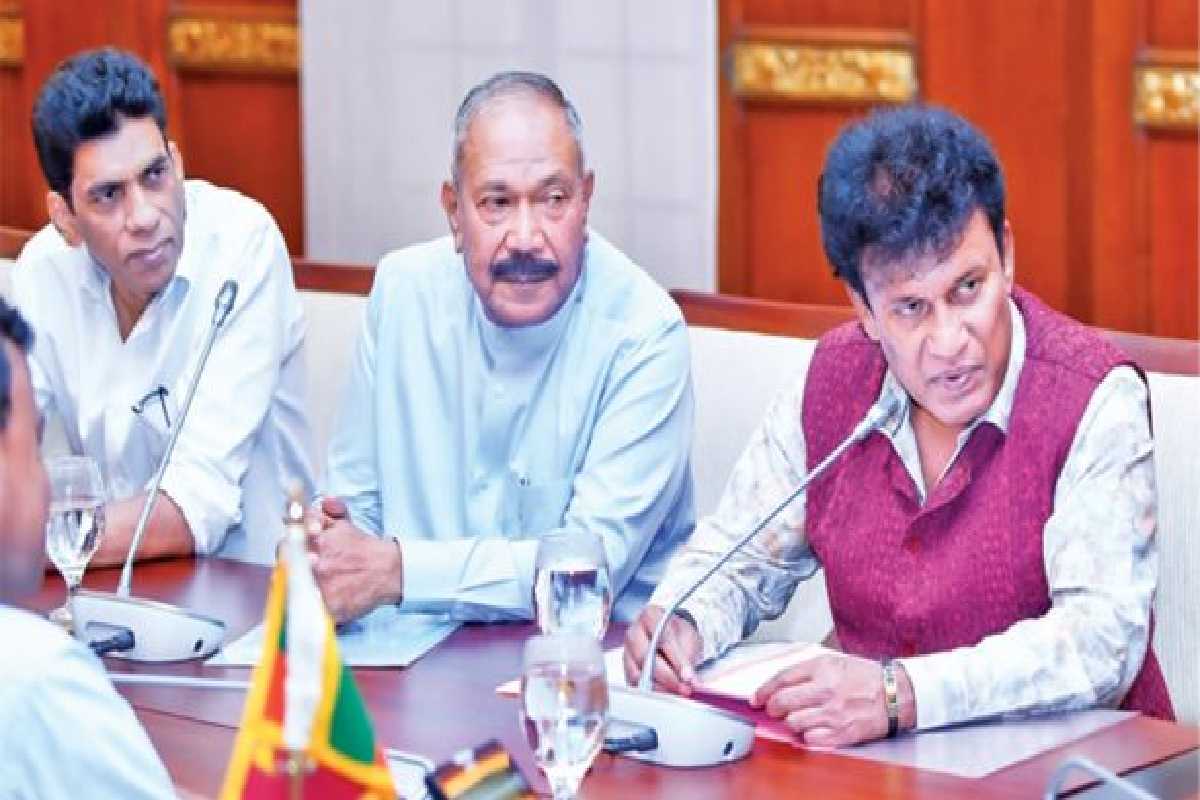 அரசுக்கெதிராக வீதியில் இறங்கப்போகும் பழனி திகாம்பரம் எம்.பி | Palani Digambaram To The Streets Against The Gover அரசுக்கெதிராக வீதியில் இறங்கப்போகும் பழனி திகாம்பரம் எம்.பி | Palani Digambaram To The Streets Against The Gover