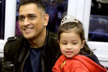 “வா வா என் தேவதையே..பொன் வாய் பேசும் தாரகையே” - வைரலாகும் தல தோனி மற்றும் மகள் ஜீவாவின் க்யூட் வீடியோ