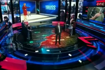 நாங்கள் வந்து உங்கள் அனைவரையும் கொன்றுவிடுவோம்... தொலைக்காட்சியில் நேரடி மிரட்டல் விடுத்த புடின் ஆதரவாளர்