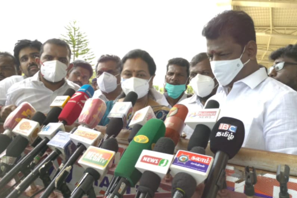 திமுகவோடு நட்புறவு என்றைக்குமே உண்டு : பிரேமலதா விஜயகாந்த் திடீர் பல்டி.. | Dmdk Dmk Madurai