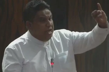 ஜனாதிபதி மீது நம்பிக்கை இல்லாதவர்கள் அரசாங்கத்தை விட்டு வெளியேறலாம்: இராஜாங்க அமைச்சர் சாமர சம்பத்