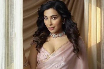 நடிகை பார்வதி நாயரை நினைவிருக்கா? ஆளே மாறி எப்படி உள்ளார் பாருங்க!