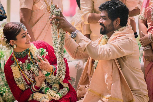 சமந்தா திருமணத்திற்கும் நயன்தாராவின் திருமணத்திற்கும் உள்ள சம்மந்தம் இதுதான்.. அதற்கு இவர் தான் காரணம் | Connetion In Nayanthara And Samantha Marriage