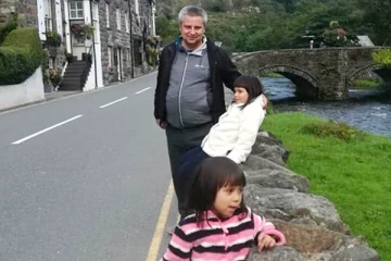 பிரித்தானியாவில் 2 சிறுமிகள் உட்பட பெண் ஒருவர் சடலமாக கண்டெடுப்பு: பொலிஸார் வழங்கிய தகவல்