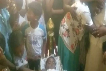 பச்சிளம் பிஞ்சுவுக்கு எமனான போத்தல்மூடி