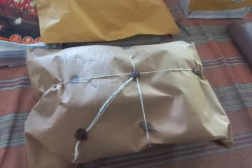 ஒரு கோடி ரூபாவிற்கும் அதிக பெறுமதியுடைய போதைப்பொருளுடன் பெண்ணொருவர் கைது (Photos)