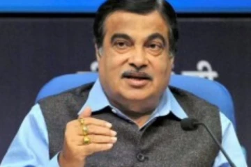 புதுச்சேரி தமிழகத்துடன் இணைக்கப்படுகிறதா? மத்திய அமைச்சர் நிதின் கட்கரி பதில்