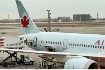 கனடாவிலிருந்து இந்தியா புறப்பட்ட விமானம் அவசரமாக மீண்டும் திரும்பியது